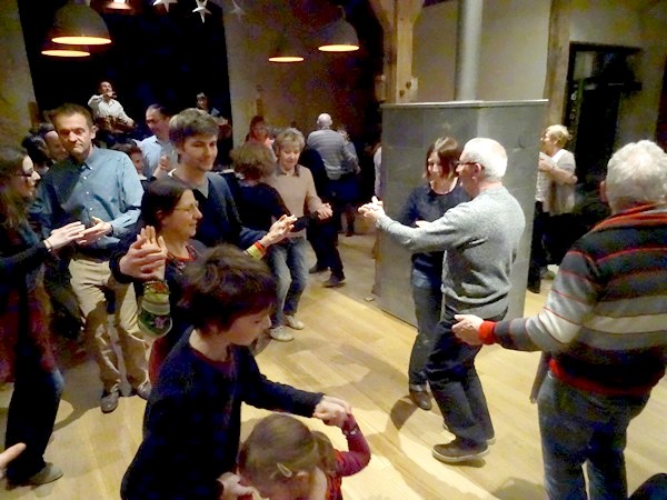 Une soirée contes, danse et musique a eu lieu au fournil des Epis d'Antide...