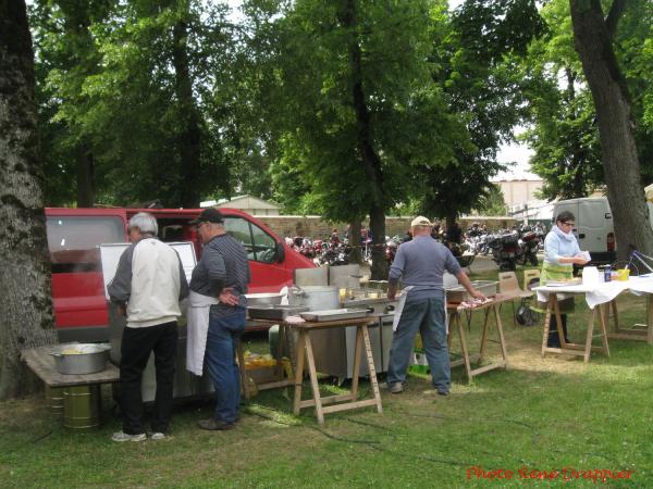 Le rallye du cochon est passé à Châtillon sur Seine