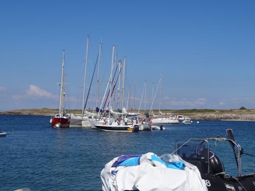 Su les chemins dHoedic , le port de l'Argol