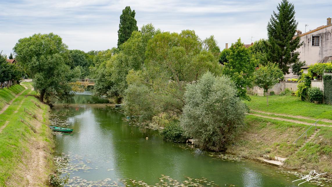 Verdun sur le Doubs : ville d'eaux...