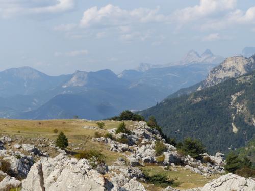 Au pied de la petite Céüse