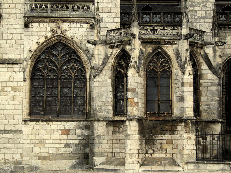 Bourges Cathedral exterior 002.JPG