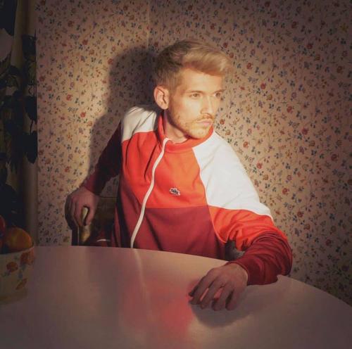 Gregory Dillon revient avec un remix par Stone Van Brooken de Lovely