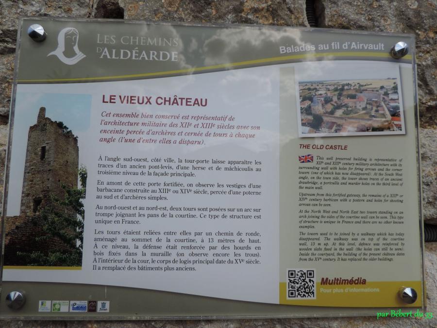 Airvault le village -5