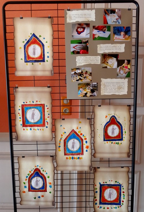 Une belle exposition de mini-enluminures réalisées par des enfants en l'honneur du 900ème anniversaire de la création de l'abbaye de Clairvaux