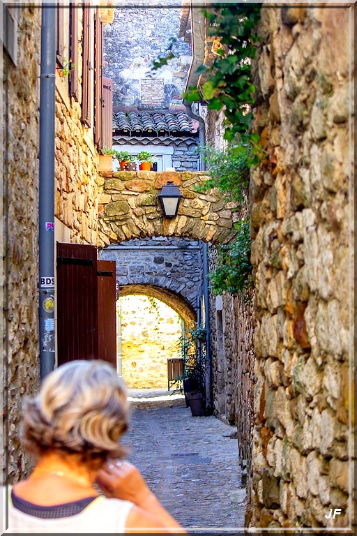 1008 - Virée en Ardèche : Aiguèze (07)