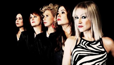 BARBE-Q-BARBIES - Les détails du nouvel album Borrowed Time