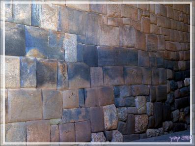 Derniers regards sur les rues de Cuzco : Calle Siete Culebras - Pérou
