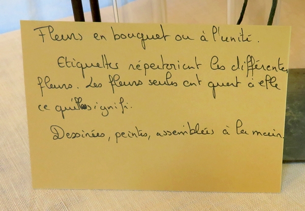 "Fleur de Gum", créatrice d'objets en matières recyclées, a exposé son superbe travail à l'Office du Tourisme
