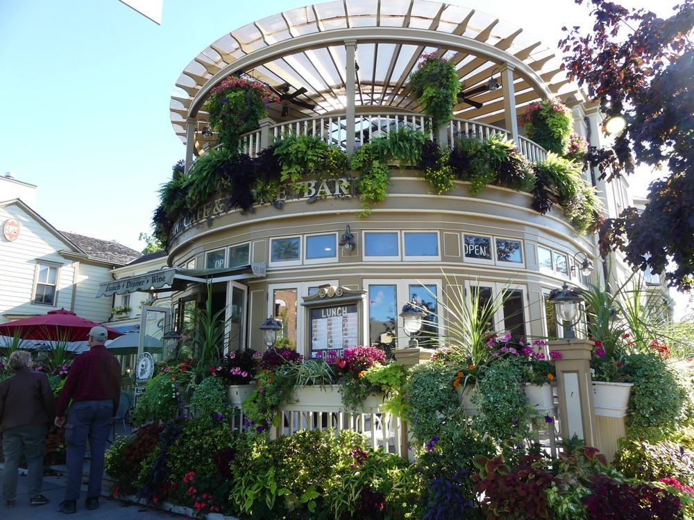 Niagara-on-the-lake : élégantes demeures...