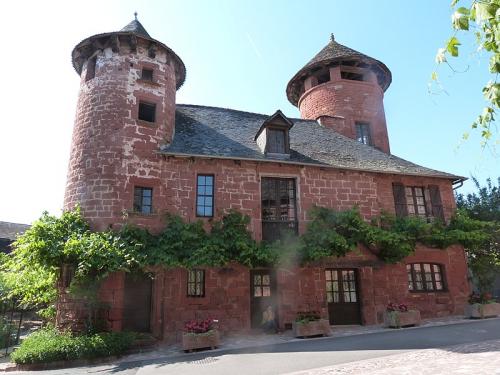 Collonges-la-Rouge  (Corrèze)  2ème partie