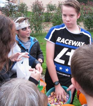 Des enfants motivés pour Halloween