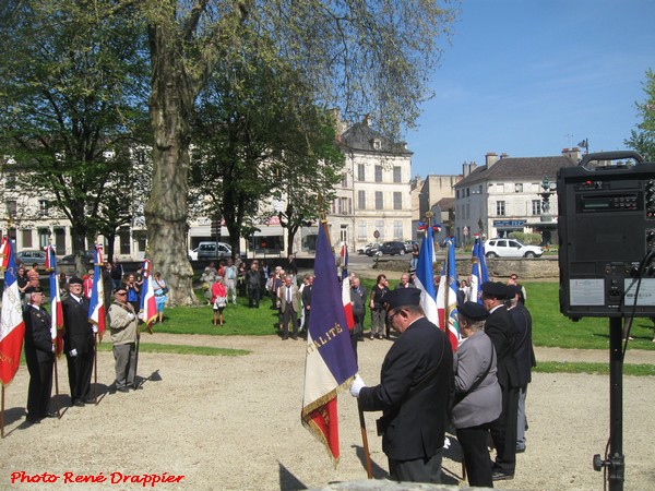 Le 8 Mai a été commémoré à Châtillon sur Seine...