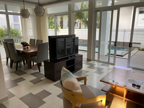 Premier Village Da Nang Resort