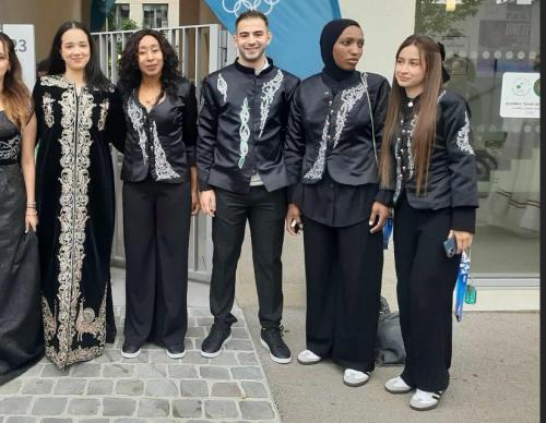 EN Escrime aux J.O 2024 Kehli, Gamir, Heroui, Boudiaf et Mohamed Belkebir avant la Cérémonie d'Ouverrture