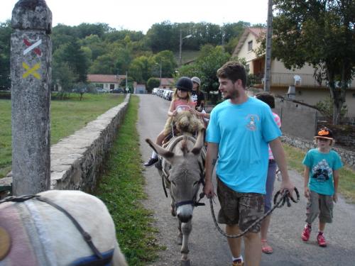PHOTO A DOS D'ANE 10 SEPT 2014  N°2