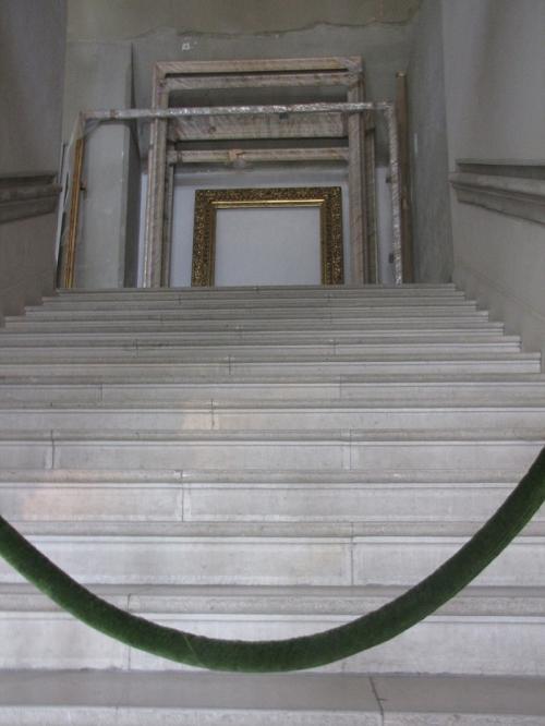 ... escalier...