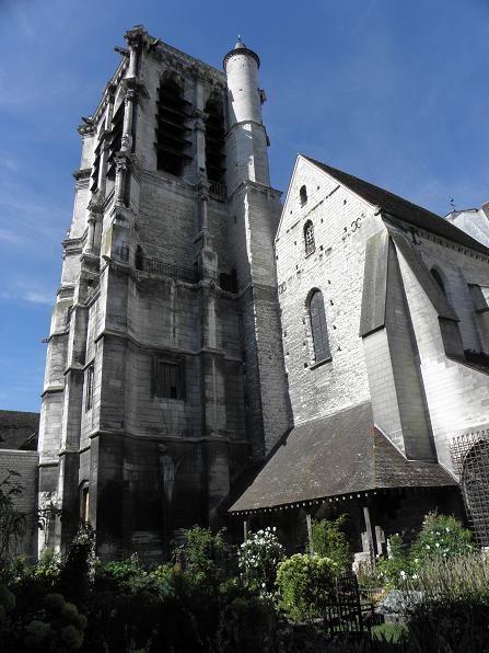 Troyes (10) Église de la Madeleine Vue extérieure.jpg