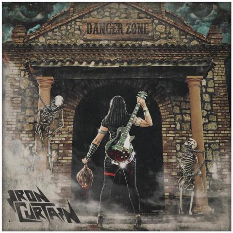 IRON CURTAIN - Détails et extrait du nouvel album Danger Zone