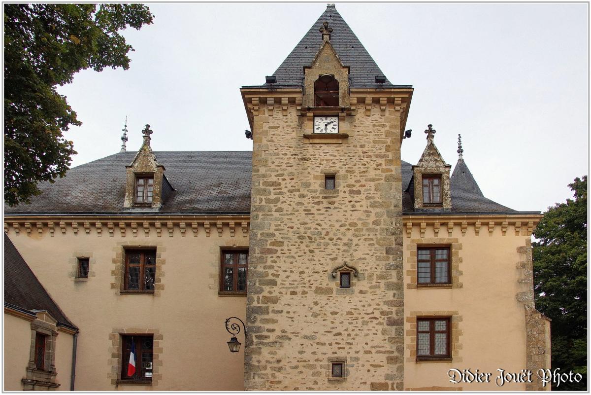 (87) Haute-Vienne - Nieul (1) - Château de Nieul