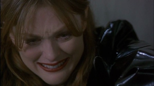 JULIANNE MOORE - ASSASSINS