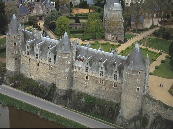 josselin.-chateau.jpg