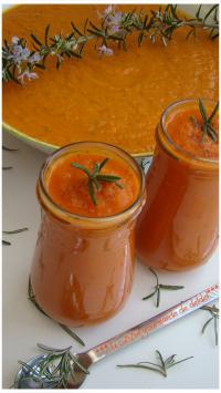 SOUPE FROIDE DE TOMATES
