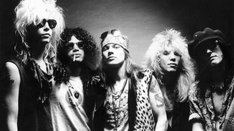 GUNS N' ROSES - "It's So Easy" (Clip)