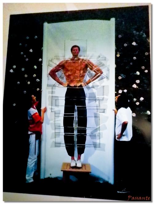 Exposition (II) Bis...