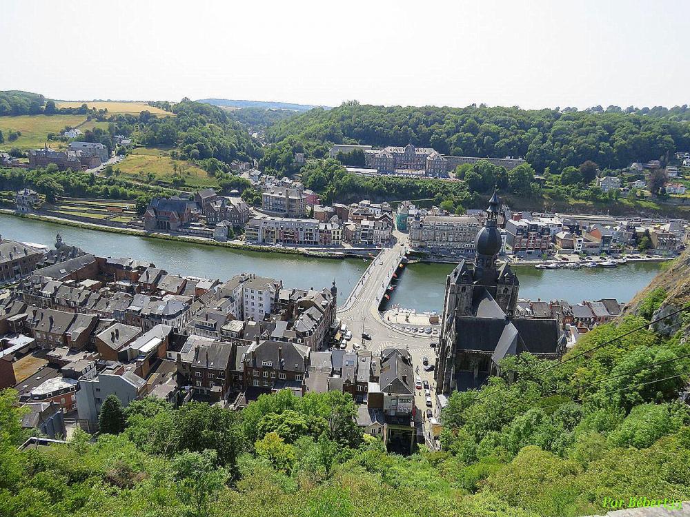 Dinant en Belgique -3