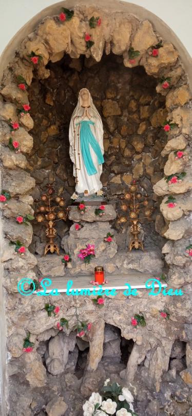 Bousbecque, la chapelle Notre-Dame de Lourdes
