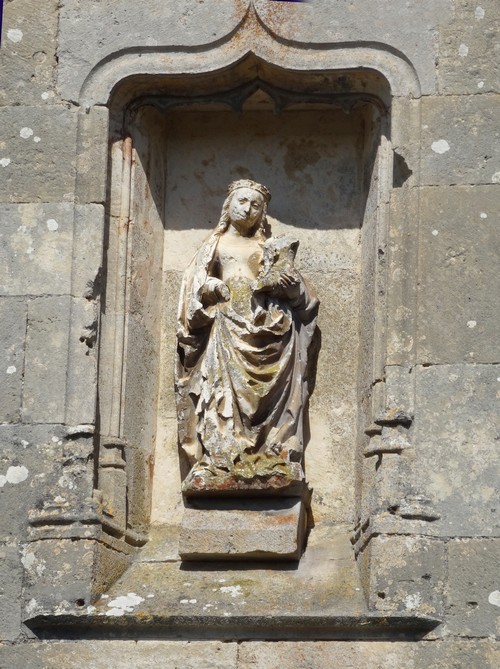 Visite de Flavigny sur Ozerain, avec les adhérents de Villages Anciens-Villages d'Avenir....