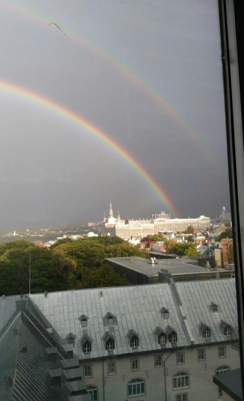Arc en ciel visible de l'Hôtel Dieu de Québec le 27 septembre 2021