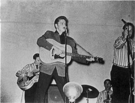 ELVIS 10 AVRIL 1956