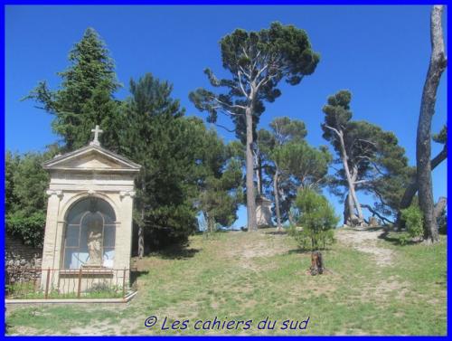 Bonnieux, les pierres sèches