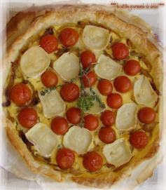 TARTE À LA TOMATE ET CHÈVRE