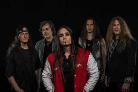 PANORAMA - Les détails du premier album