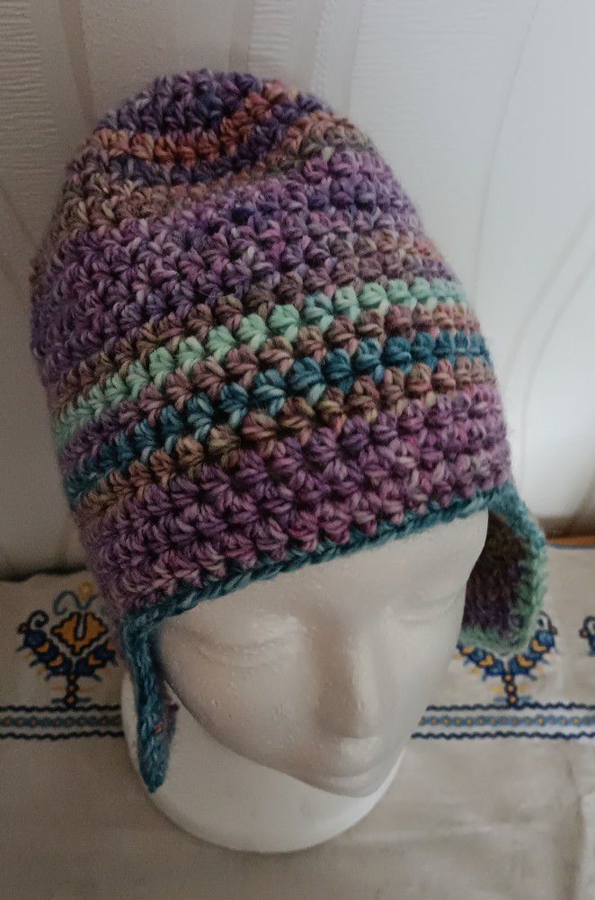 Echarpe et bonnet péruvien assortis...