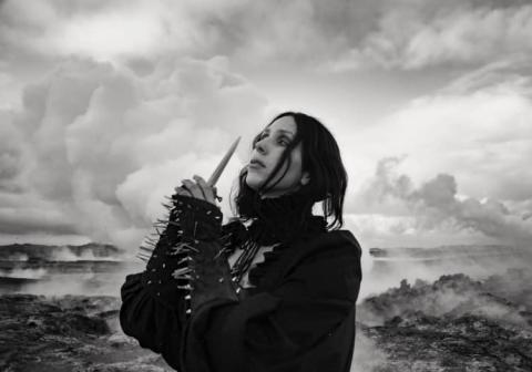 CHELSEA WOLFE - "Deranged For Rock & Roll" Clip