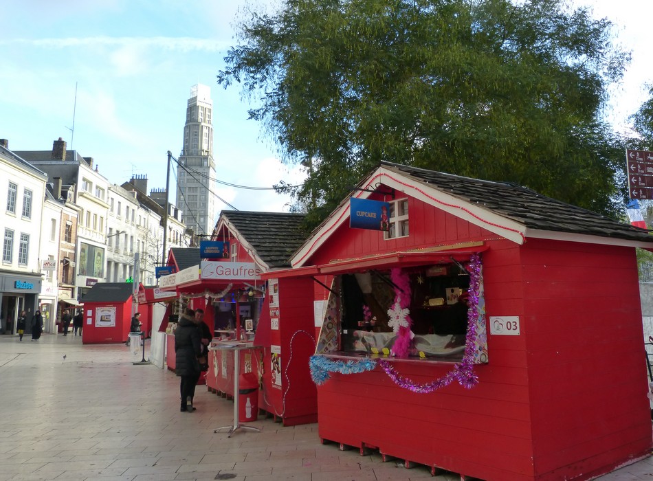 Petites maisons rouge partout !