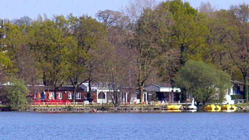 Bain-de-Bretagne_8579_Camping-du-lac-Bain-de-Bgne.jpg