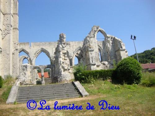 Ablain Saint Nazaire, la vieille église