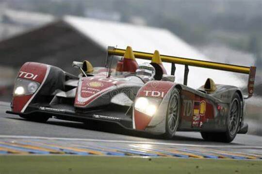 Allan McNish le Mans 2008