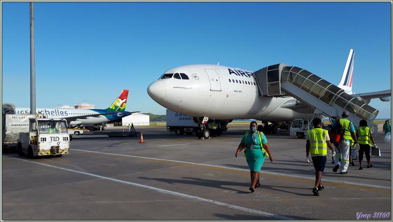Reprise des voyages après 2 ans d'arrêt "COVID" - 26/11/2021, à 07 h 15 mn : Atterrissage à Mahé - Seychelles
