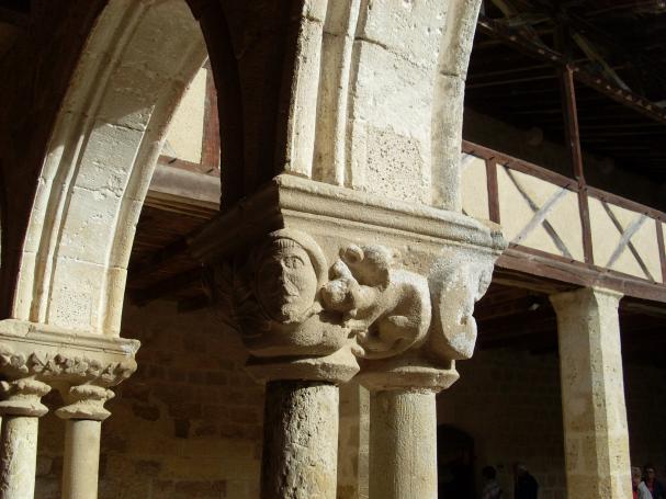 L'Abbaye de FLARAN 32