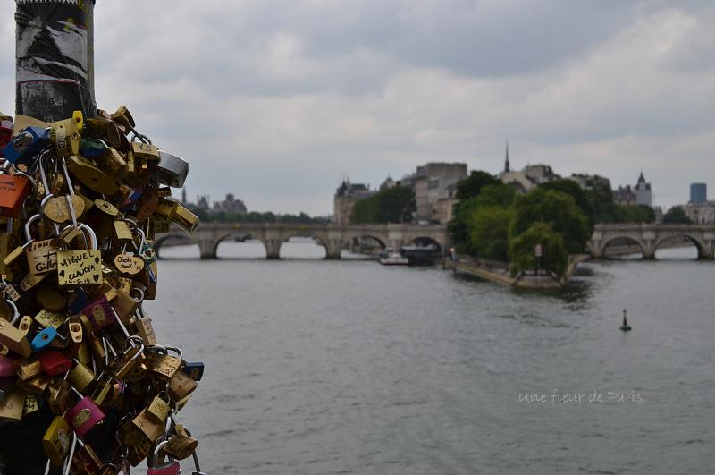 L'Île de la Cité : Les réverbères de l'amour - Complément d'article du 9 juin 2014