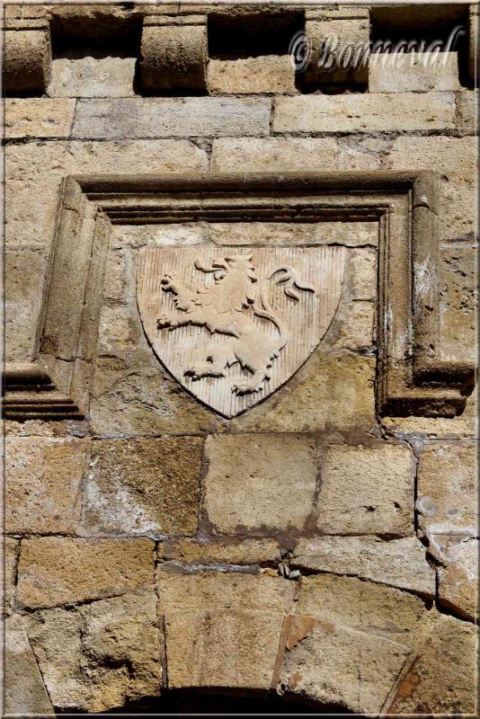 Château d'Ansouis Vaucluse Armes de la Maison de Sabran