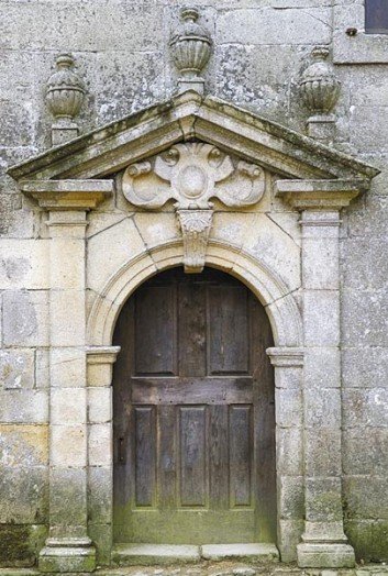 porte-saint-vougay