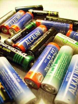 Piles et accumulateurs.