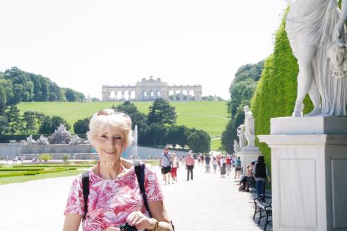 Jacqueline à Vienne Budapest prague suite